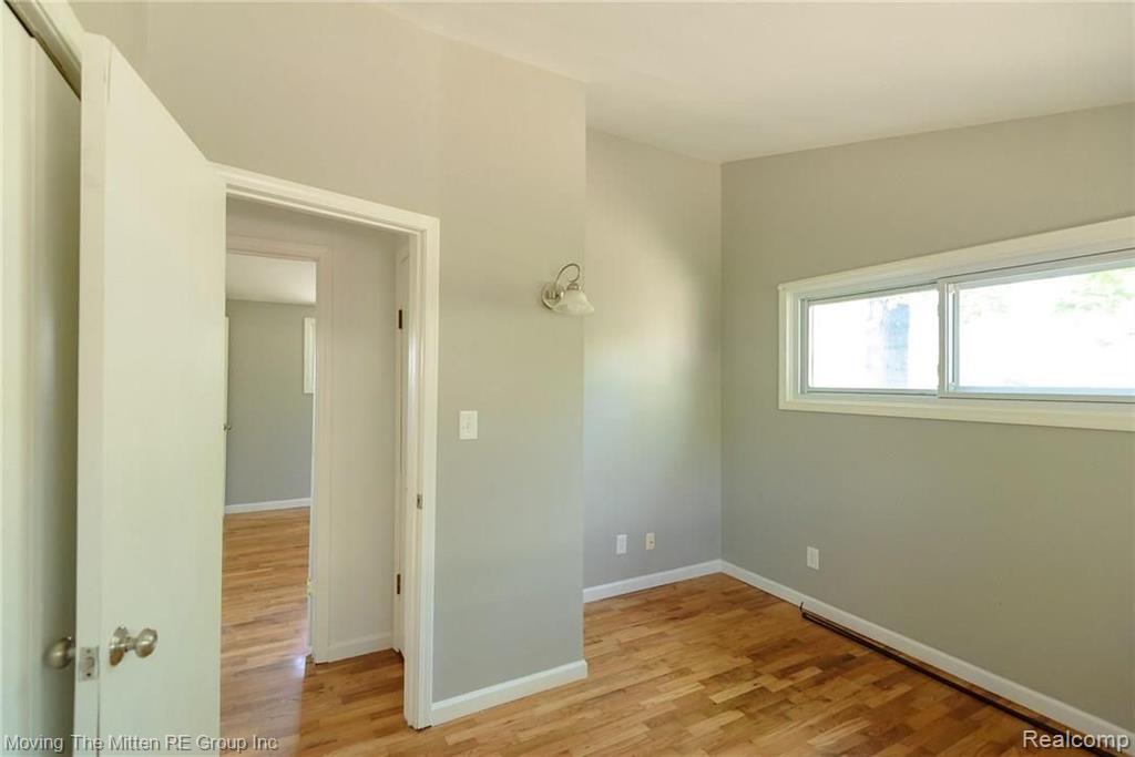 8431 Belleville Road Belleville, MI 48111 - Photo 18 of 42