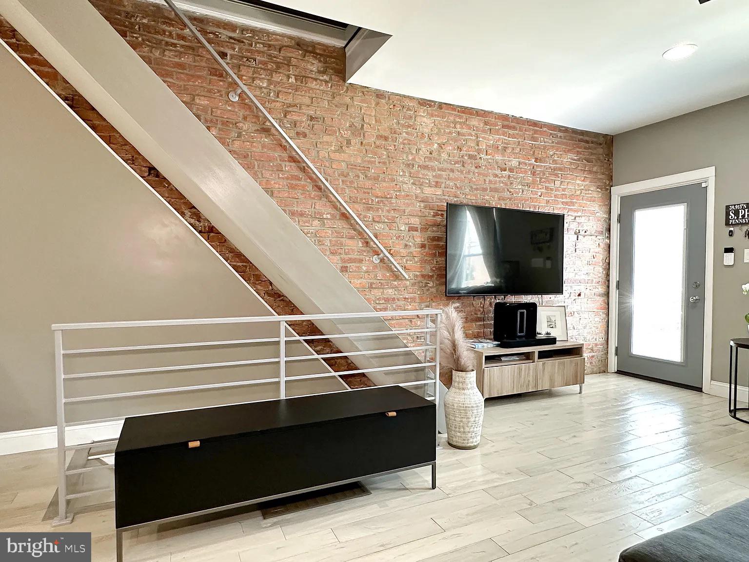 2605 South 17th Street Philadelphia, PA 19145 - Photo 12 of 30