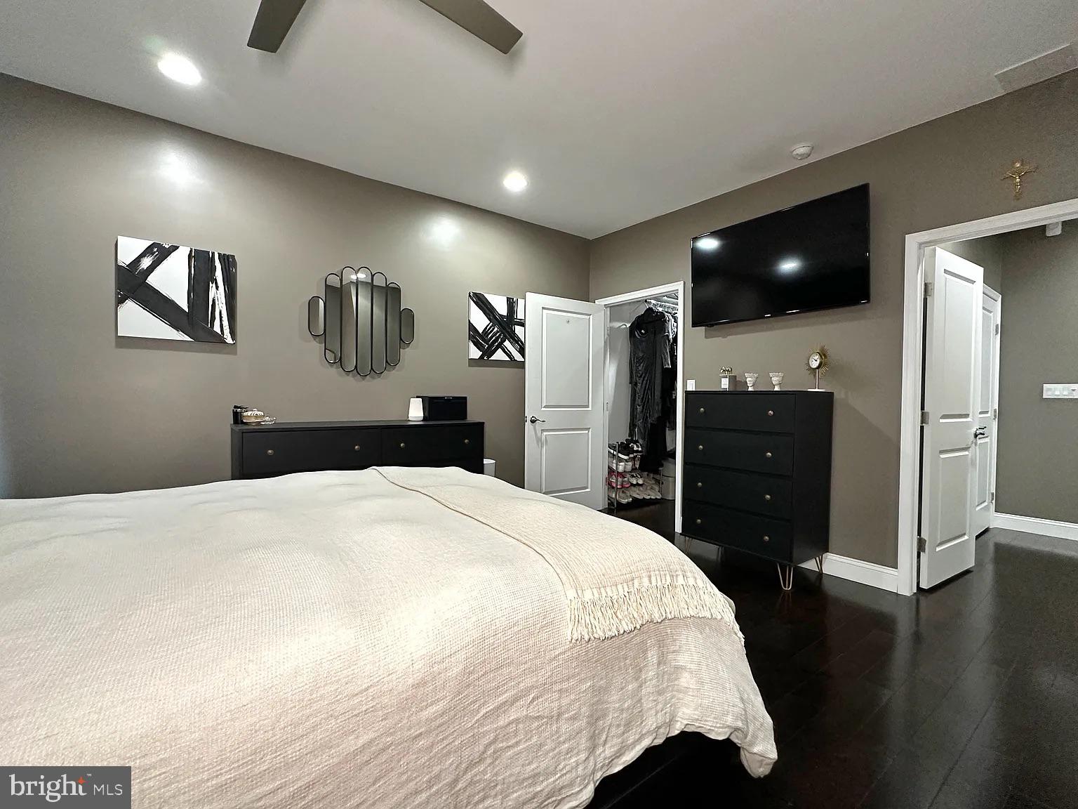 2605 South 17th Street Philadelphia, PA 19145 - Photo 16 of 30