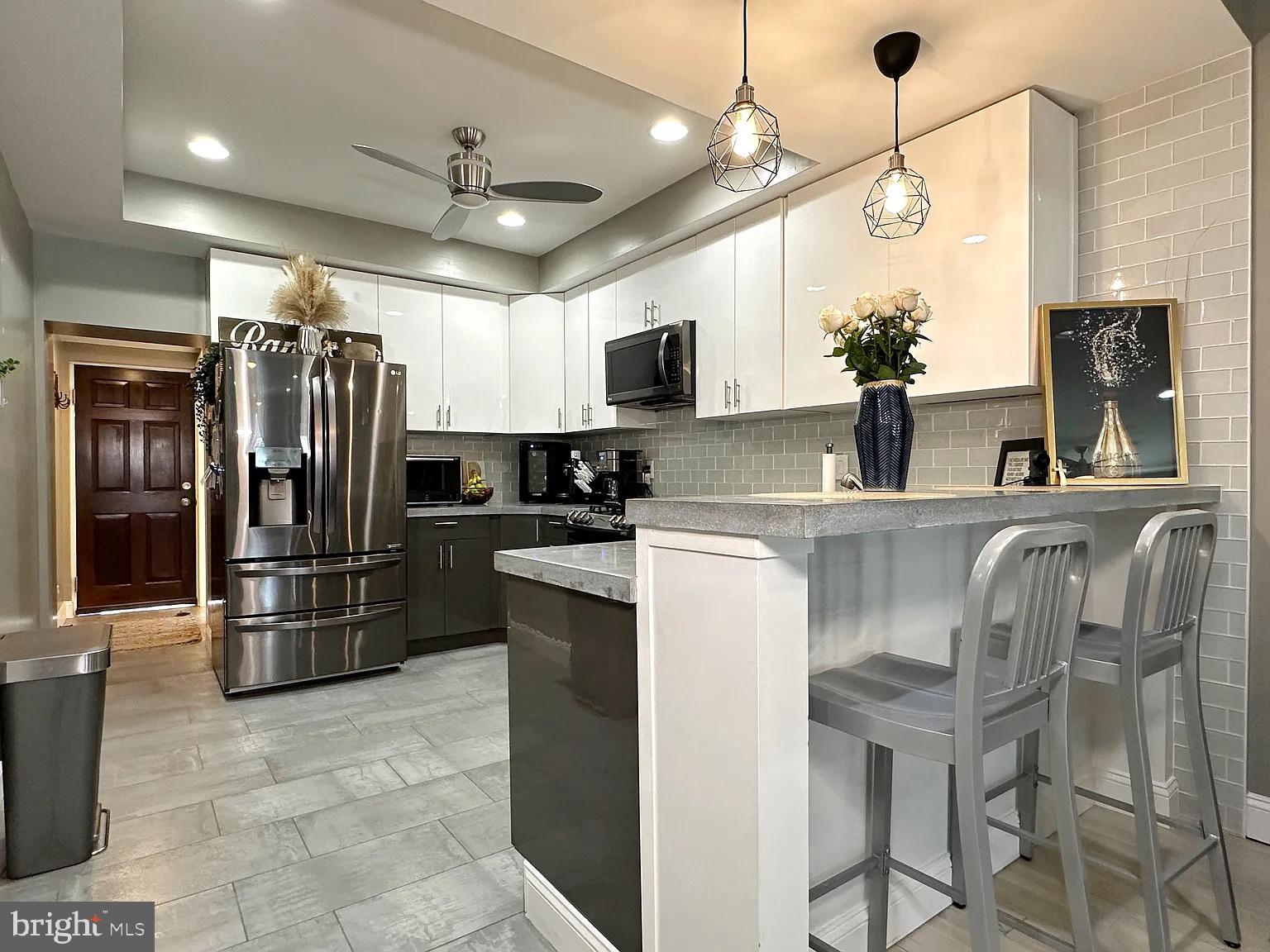 2605 South 17th Street Philadelphia, PA 19145 - Photo 5 of 30