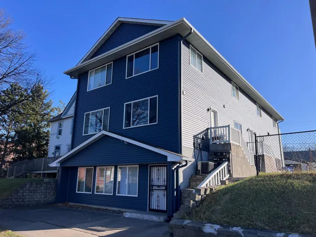 $599,900 | 1024 Ross Avenue, St. Paul, MN 55106