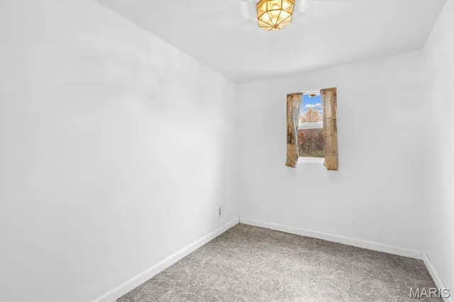 $150,000 | 767 Darmstadt Street, St. Libory, IL 62282