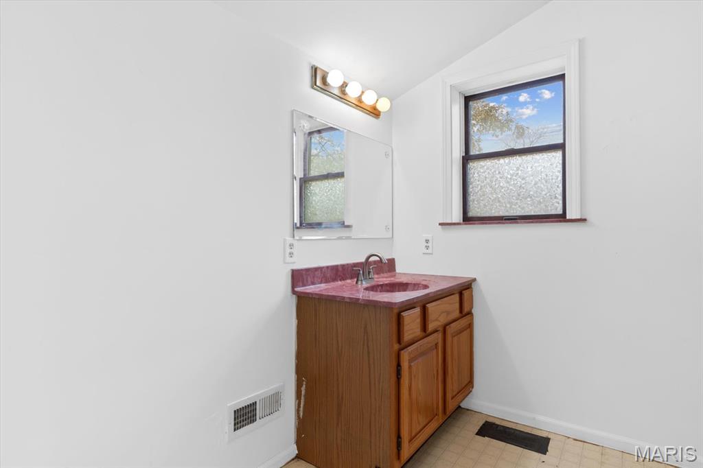 767 Darmstadt Street St. Libory, IL 62282 - Photo 21 of 47