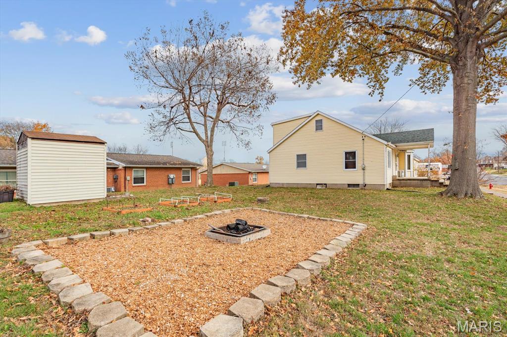 767 Darmstadt Street St. Libory, IL 62282 - Photo 30 of 47