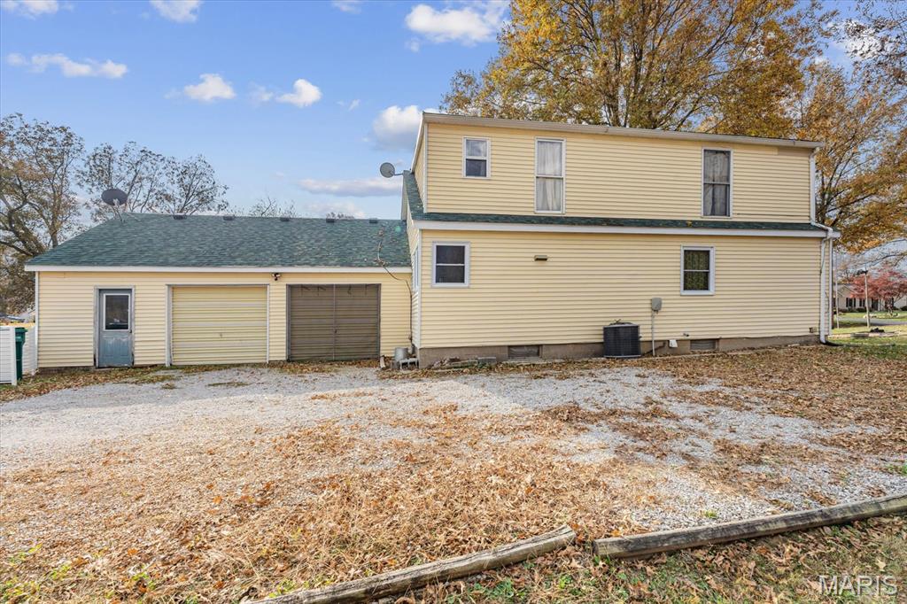 767 Darmstadt Street St. Libory, IL 62282 - Photo 32 of 47