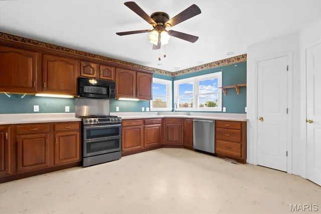 $150,000 | 767 Darmstadt Street, St. Libory, IL 62282