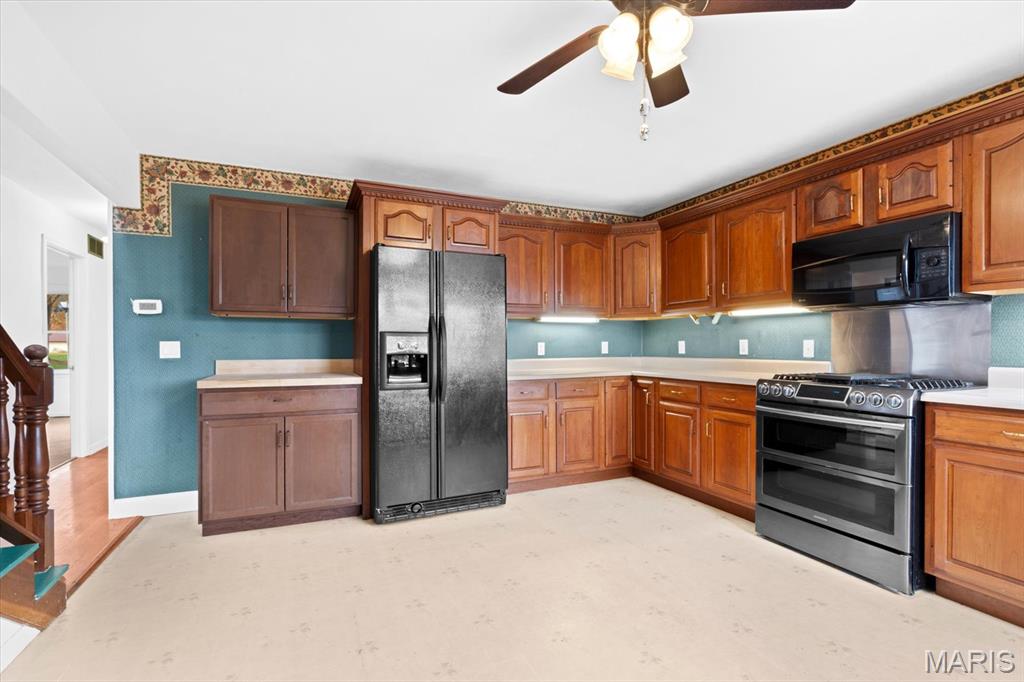 767 Darmstadt Street St. Libory, IL 62282 - Photo 6 of 47