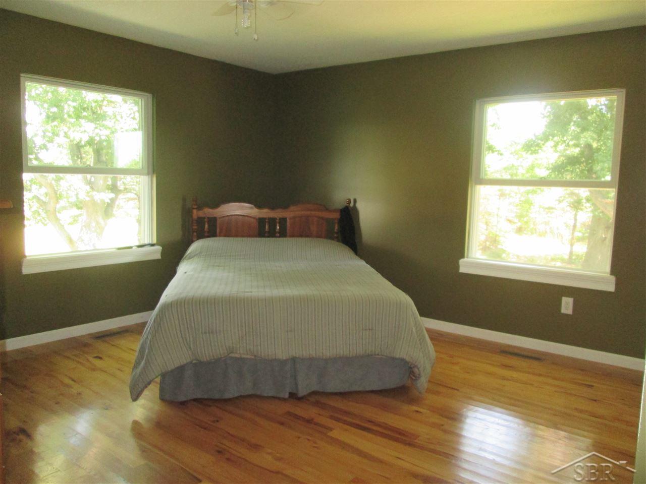 13888 Fergus Road Chesaning, MI 48616 - Photo 18 of 23 31264996-17.JPG