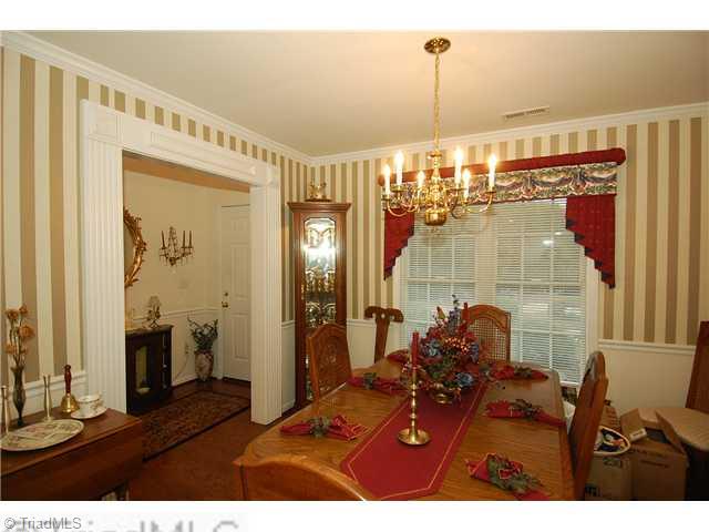 4316 Riverside Drive Clemmons, NC 27012 - Photo 4 of 14 Dining Room.