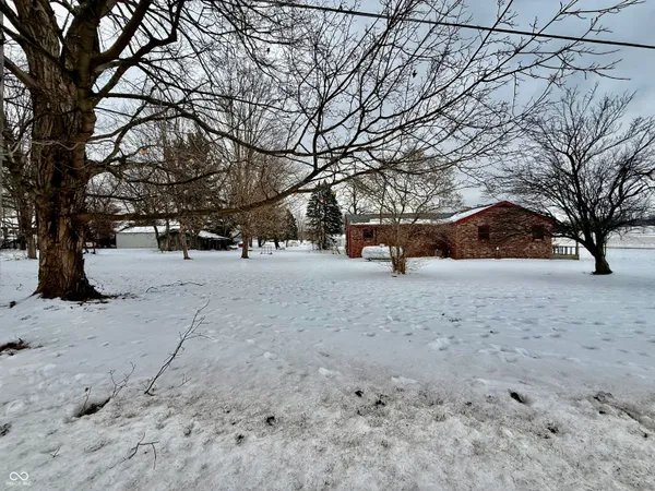 $160,000 | 404 South 8th Street, Cayuga, IN 47928