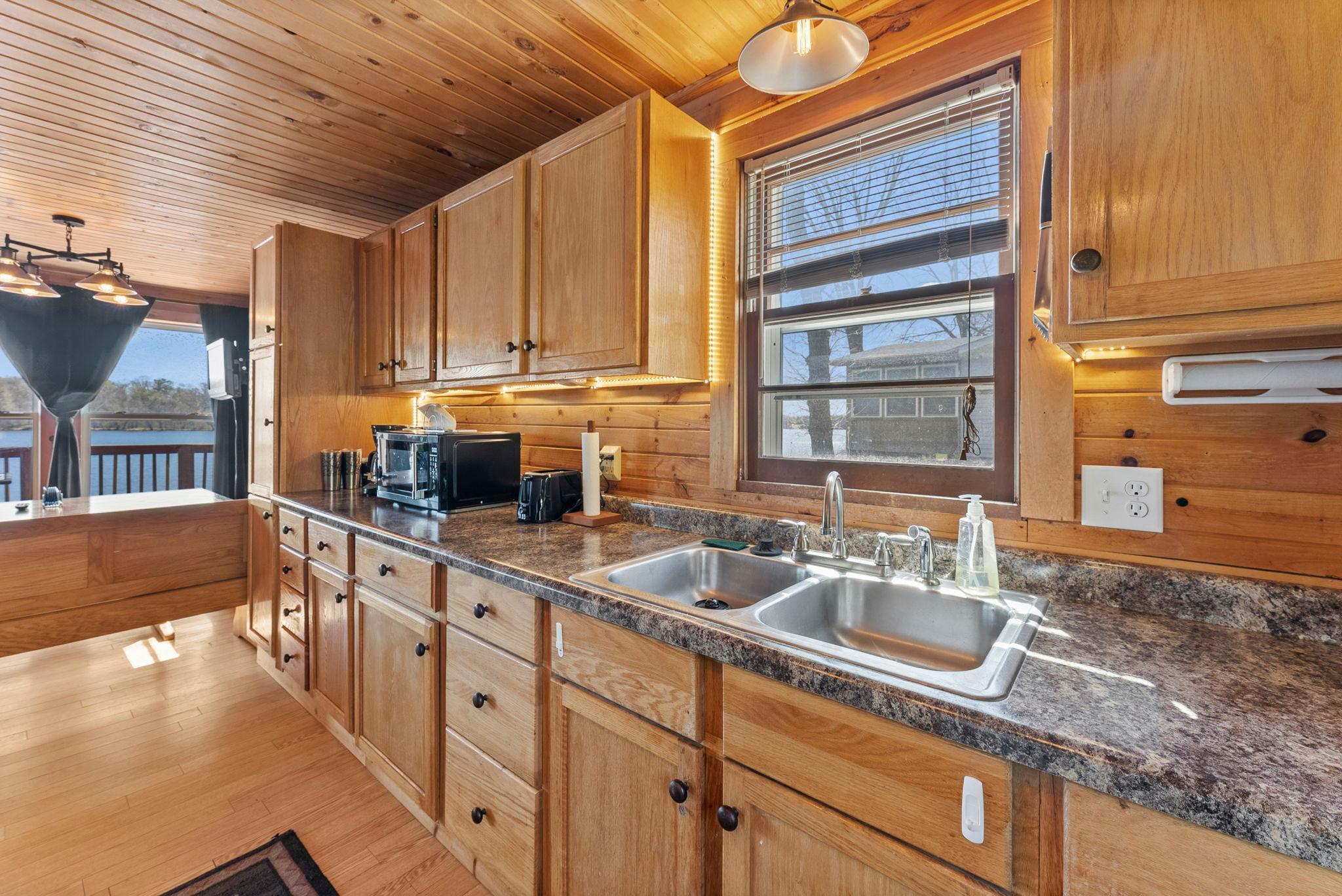 19013 Island View Drive Mora, MN 55051 - Photo 10 of 46
