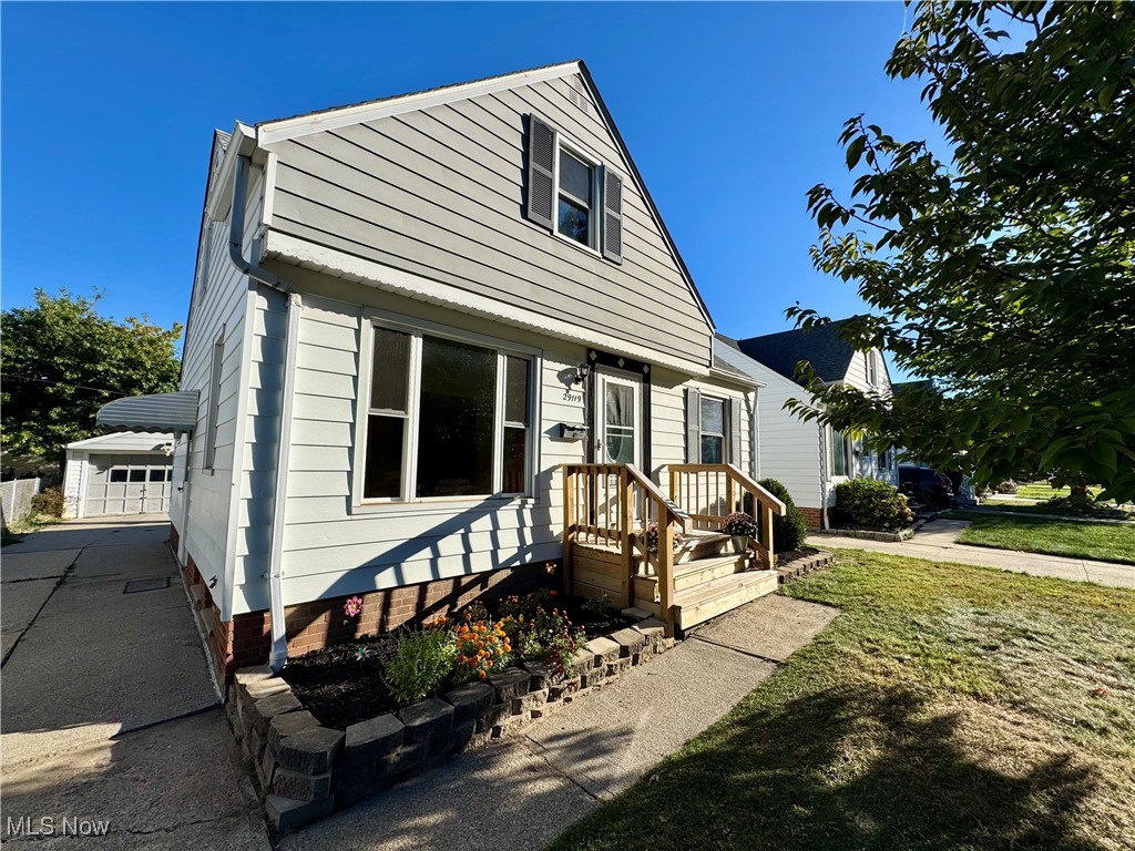 29119 Barjode Road Eastlake, OH 44095 - Photo 37 of 39 Gallery Image 37