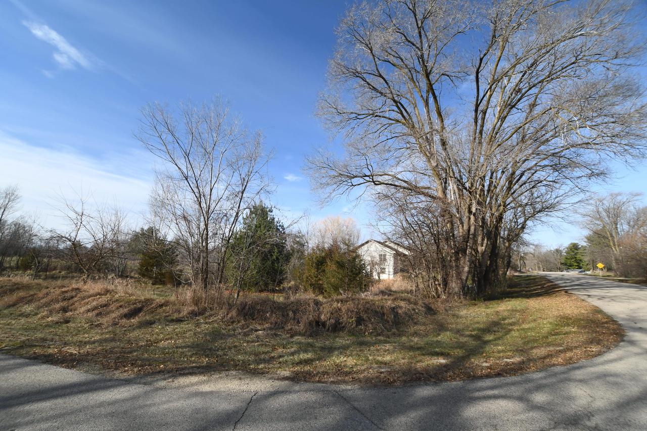 Lt26 Lt26 Mueller Markesan, WI 53946 - Photo 3 of 6