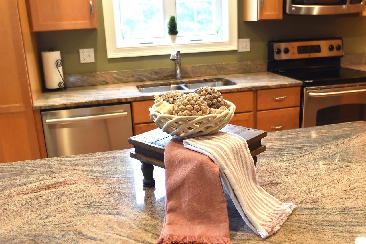 92 Gordon Farms Road Gorham, ME 04038 - Photo 14 of 50 43