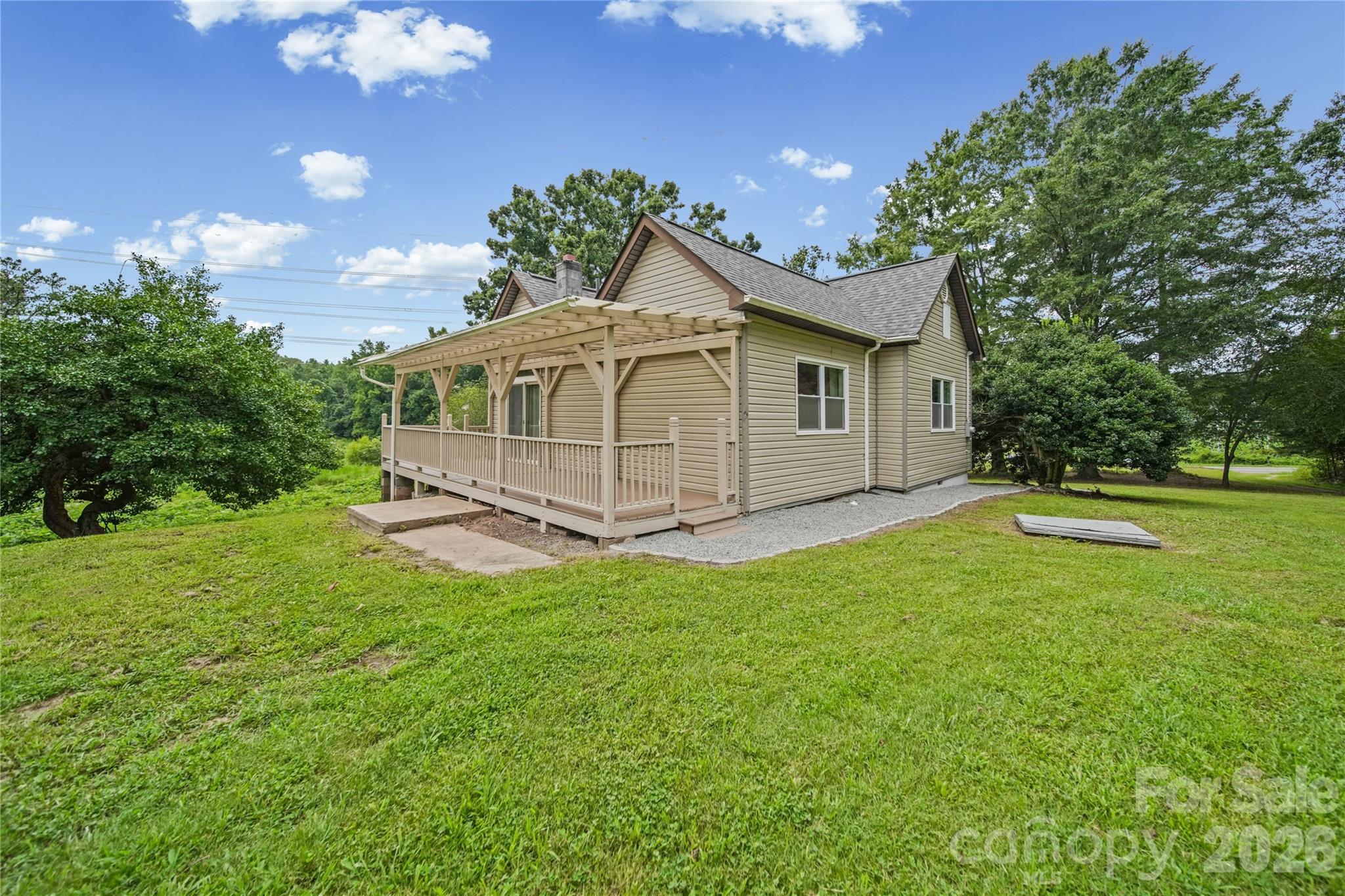 910 Hopewell Church Road Catawba, NC 28609 - Photo 4 of 32 Gallery Image 4