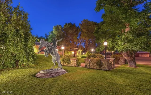 $3,999,000 | 8213 Rancho Destino Road, Las Vegas, NV 89123