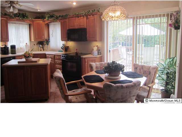 544 Georgia Tavern Road Howell, NJ 07731 - Photo 4 of 20 Additional Photo