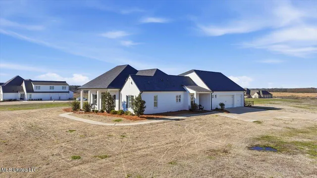 $650,000 | 735 Cotton Creek Trail, Brandon, MS 39047