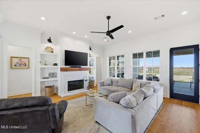 $650,000 | 735 Cotton Creek Trail, Brandon, MS 39047