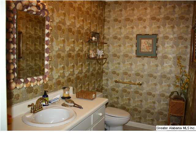 100 Raemon Avenue Anniston, AL 36207 - Photo 19 of 32