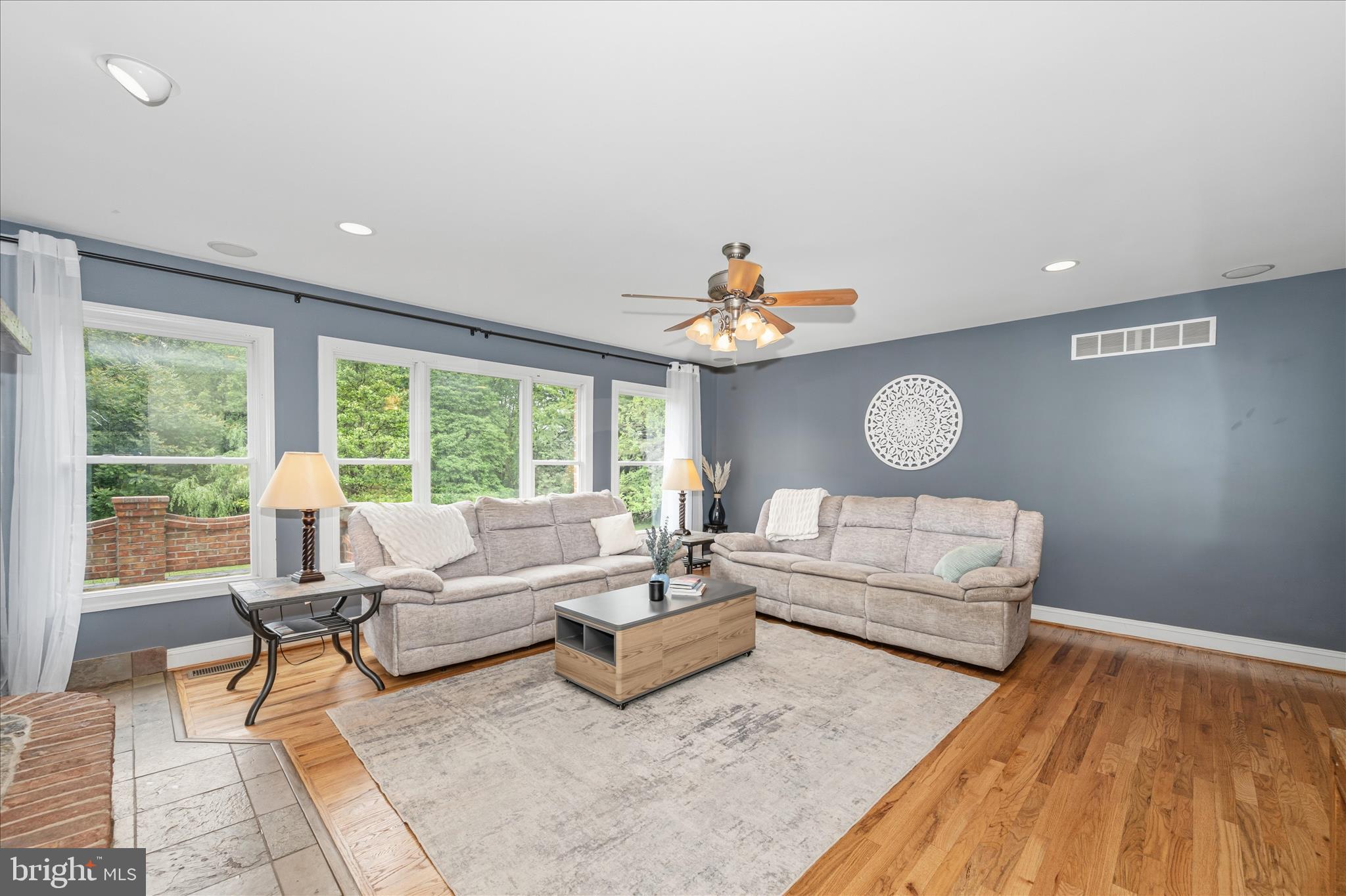 18400 New Cut Road Mount Airy, MD 21771 - Photo 13 of 86 Family Room