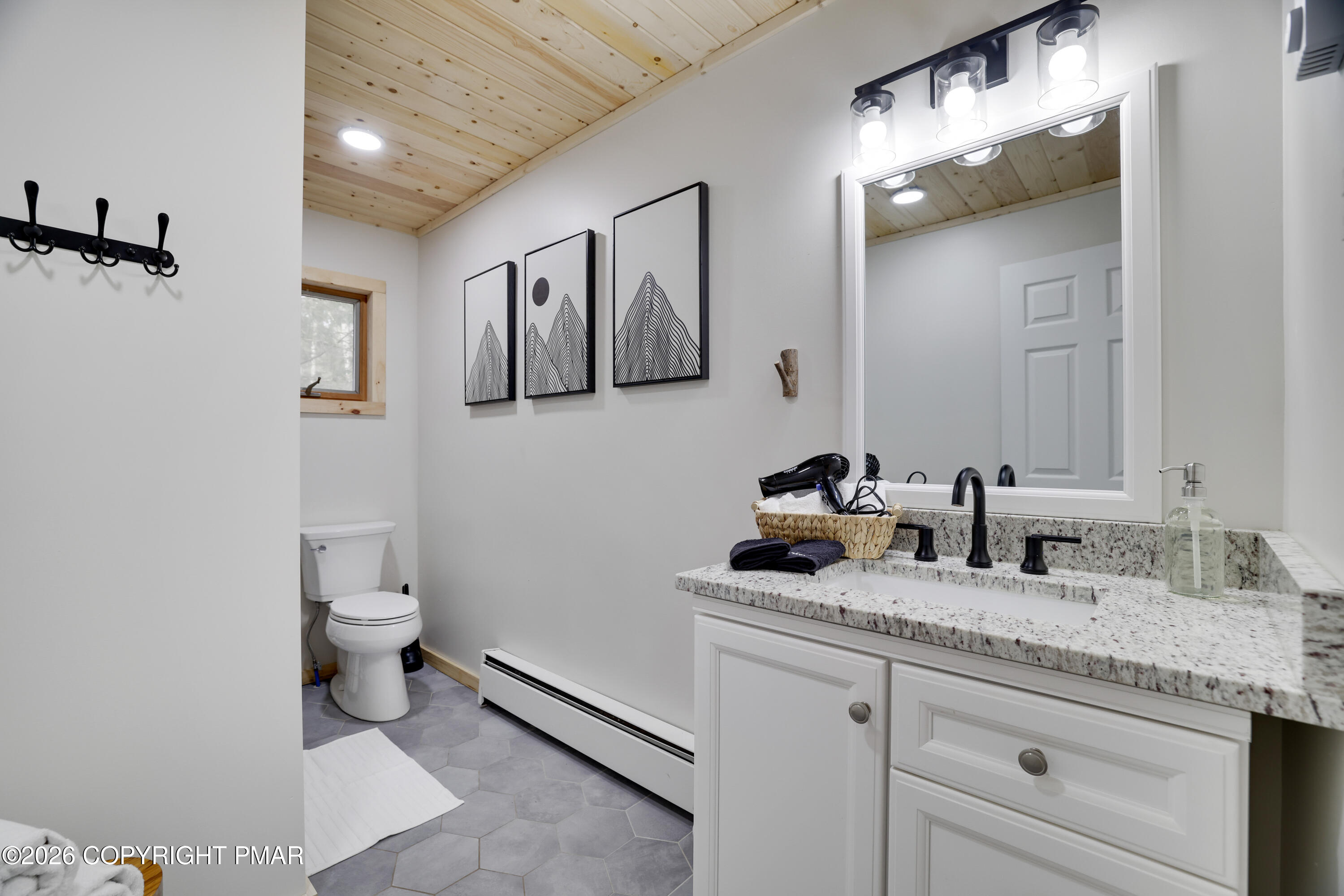 59 Red Oak Road Lake Harmony, PA 18624 - Photo 42 of 58 RBR55615