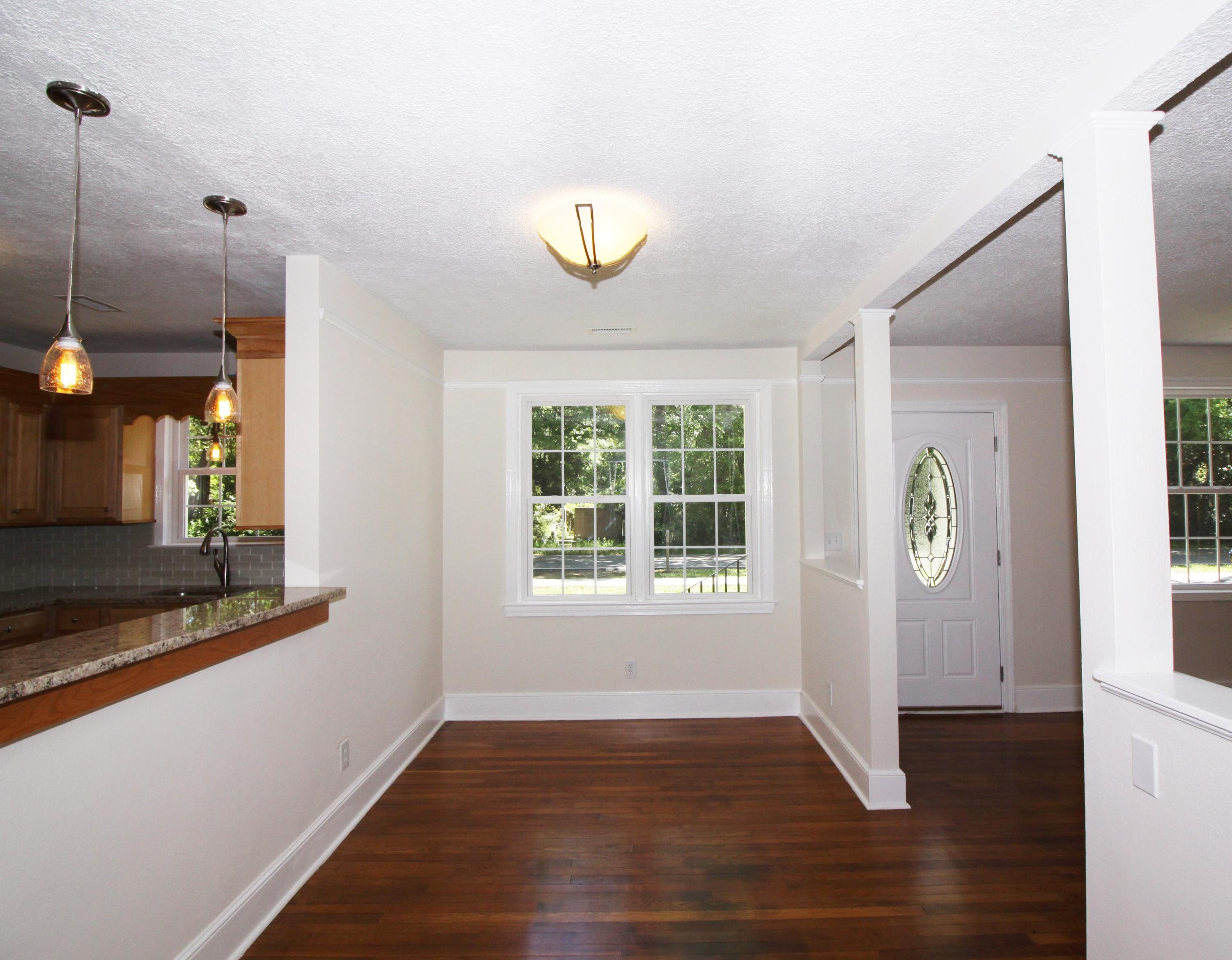 329 Wappoo Road Charleston, SC 29407 - Photo 5 of 23 Dining Area