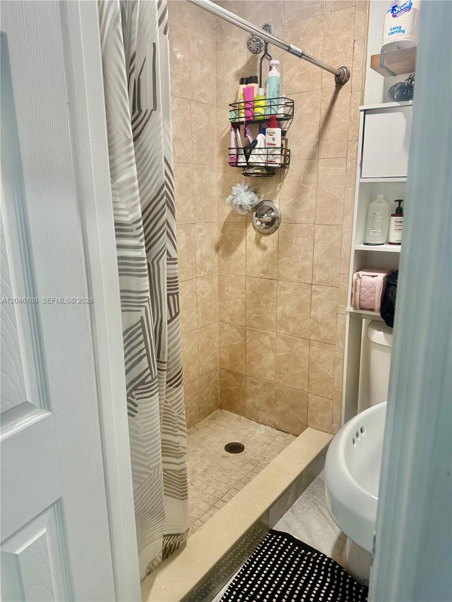 734 East 39th Street Hialeah, FL 33013 - Photo 30 of 55