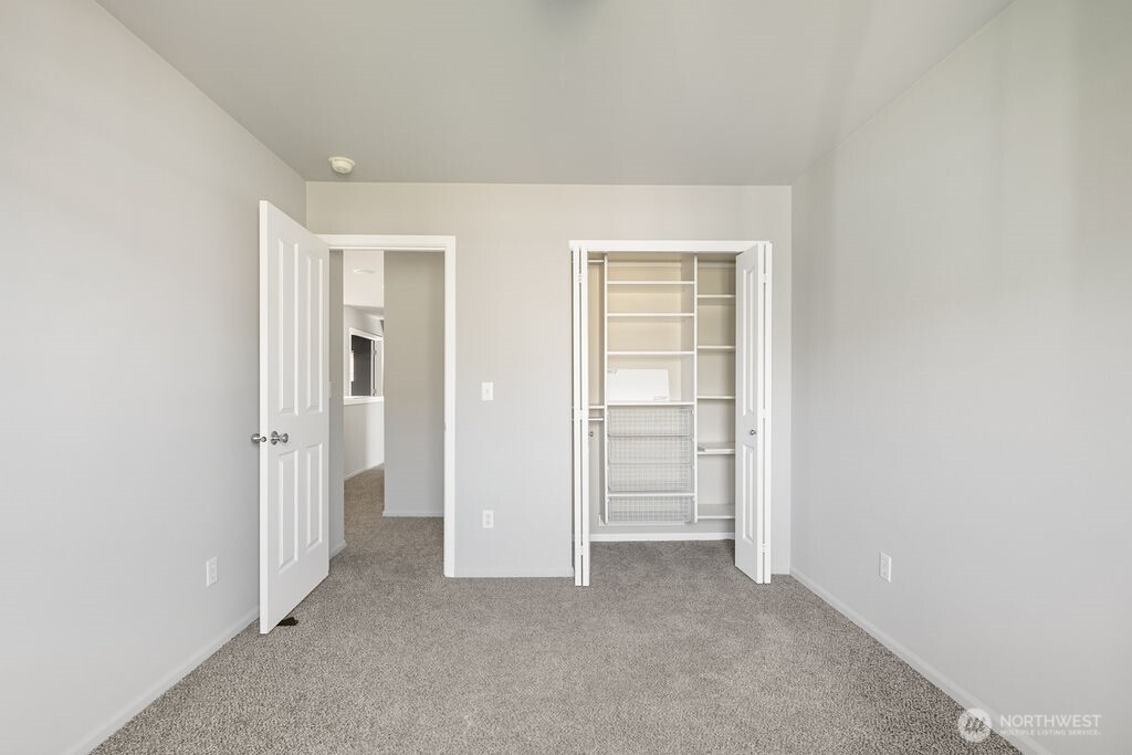 16202 Southeast 260th Street Covington, WA 98042 - Photo 23 of 40