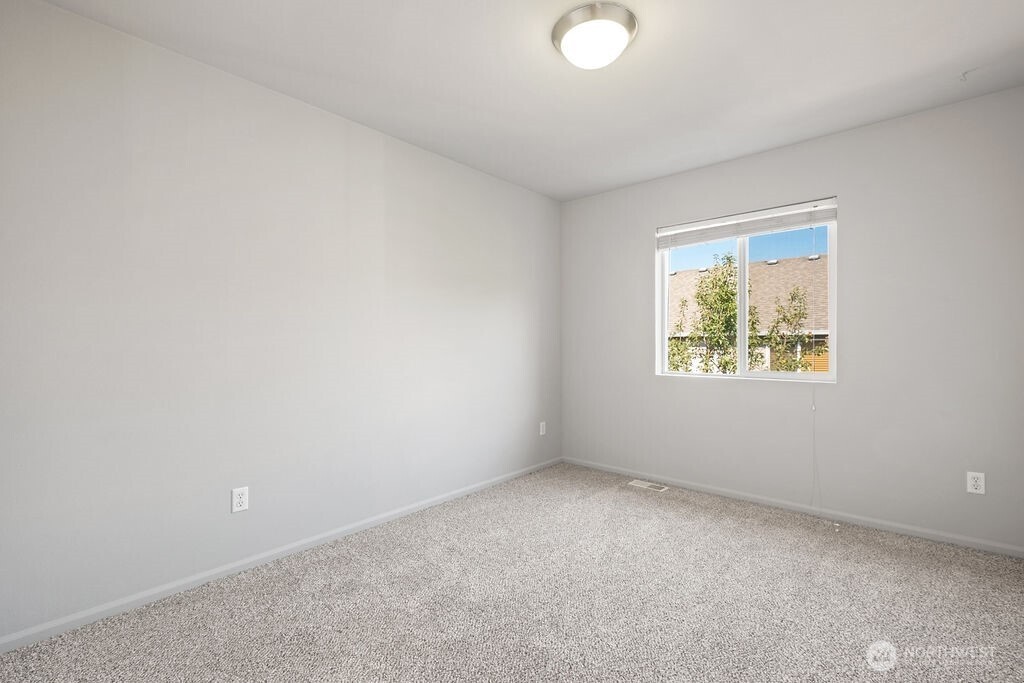 16202 Southeast 260th Street Covington, WA 98042 - Photo 25 of 40