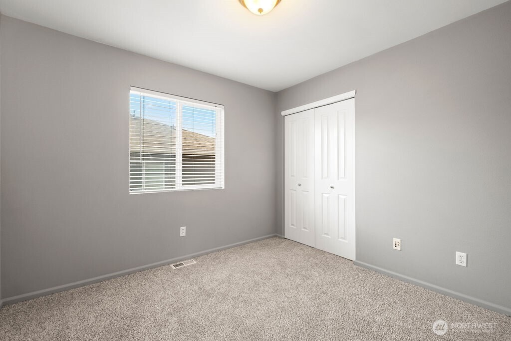 16202 Southeast 260th Street Covington, WA 98042 - Photo 26 of 40