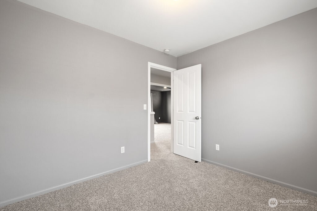 16202 Southeast 260th Street Covington, WA 98042 - Photo 27 of 40