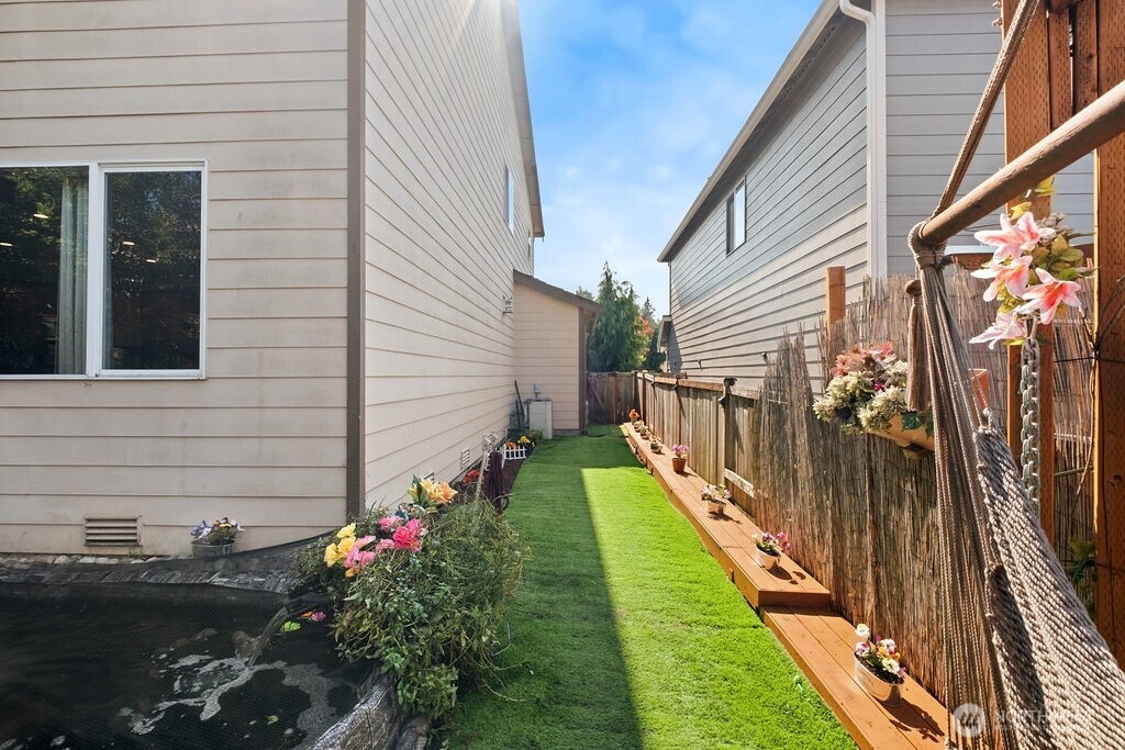 16202 Southeast 260th Street Covington, WA 98042 - Photo 38 of 40