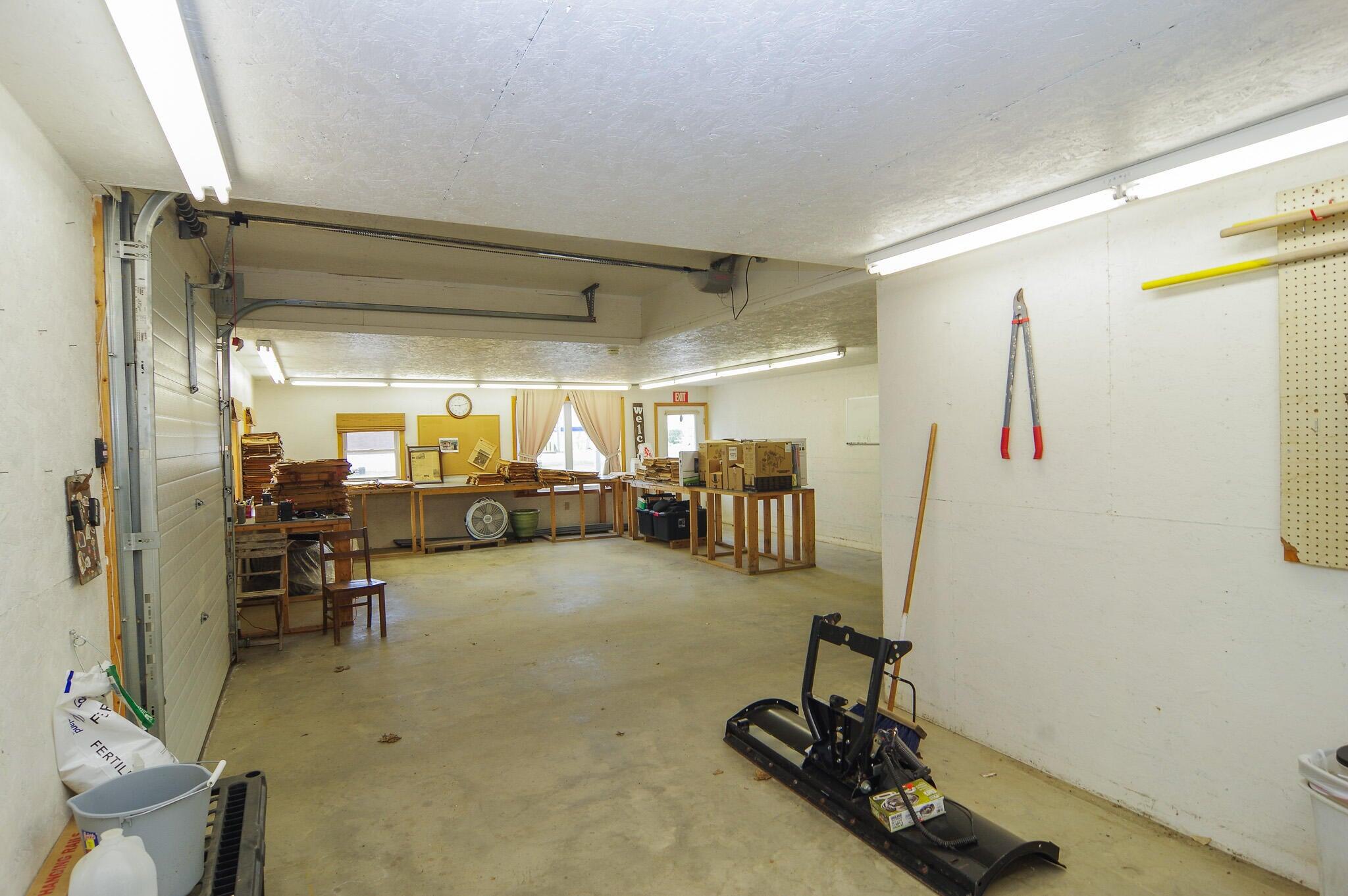 97 Church Street Dexter, ME 04930 - Photo 16 of 21 20240512233627375090000000-o