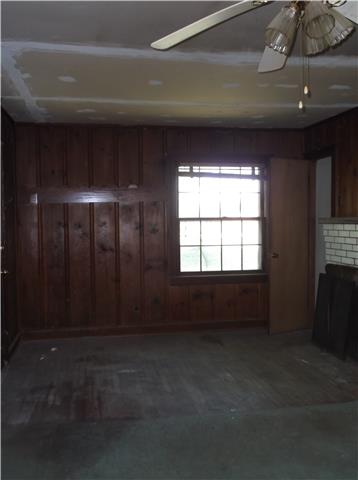 300 Gamaliel Road Red Boiling Springs, TN 37150 - Photo 3 of 10