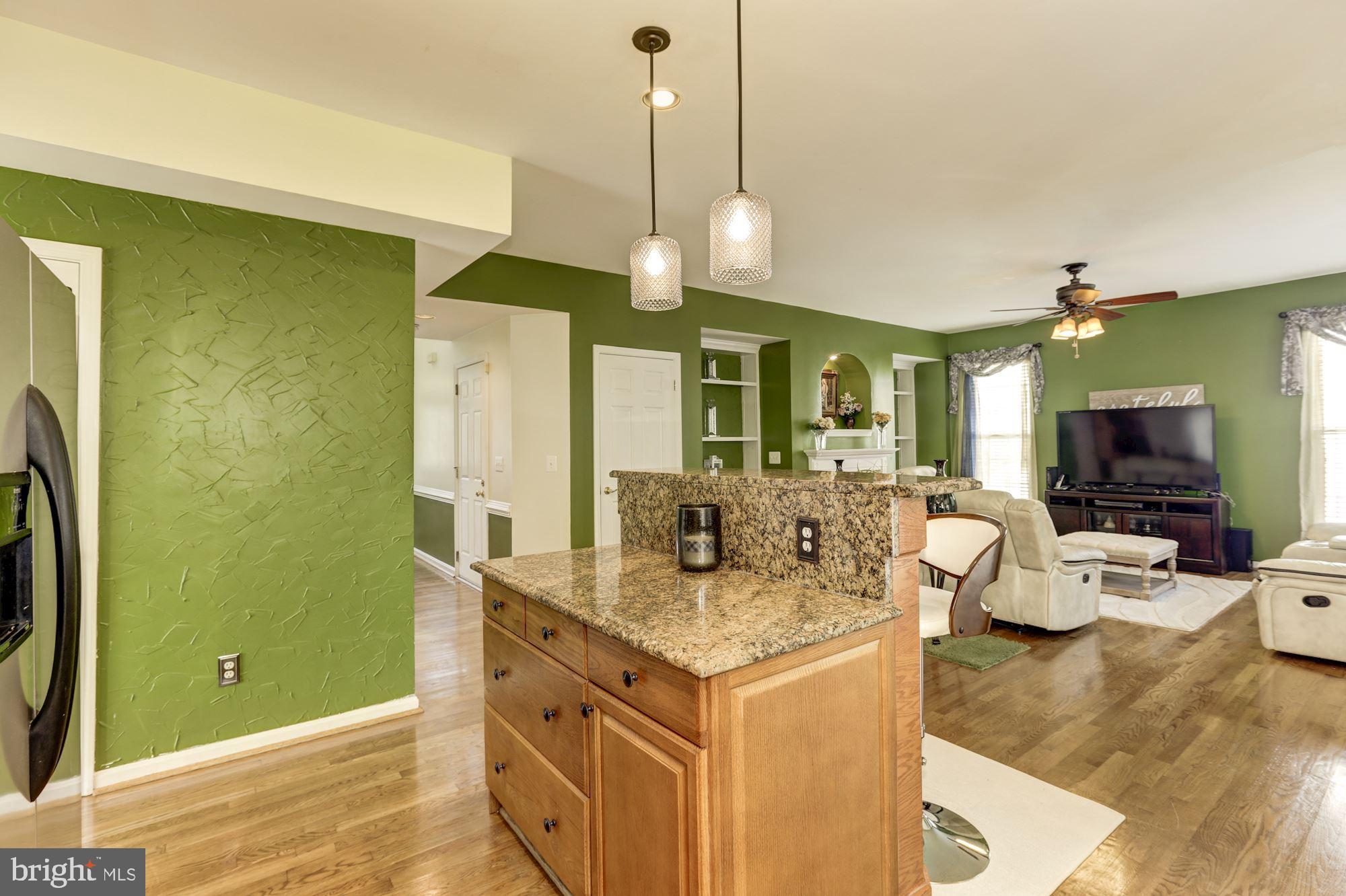 9375 River Crest Road Manassas, VA 20110 - Photo 4 of 49 Gallery Image 4