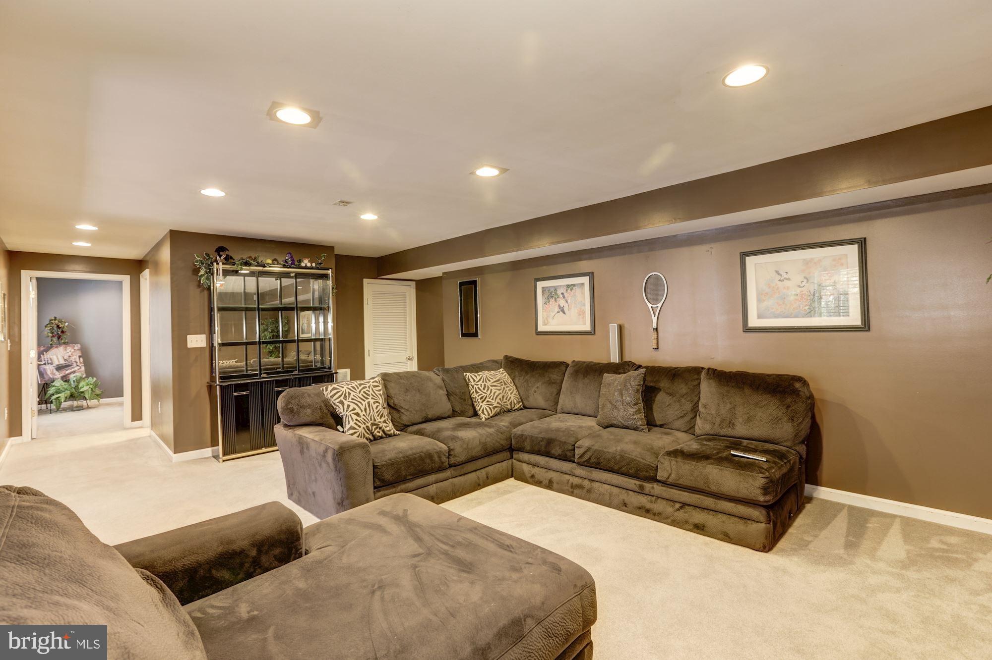 9375 River Crest Road Manassas, VA 20110 - Photo 36 of 49 Gallery Image 36
