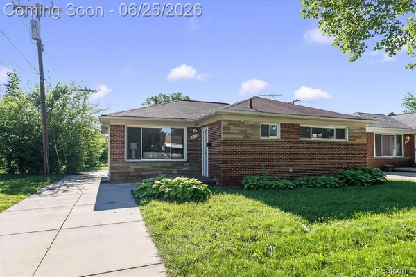 $230,000 | 23520 Marlow Street, Oak Park, MI 48237