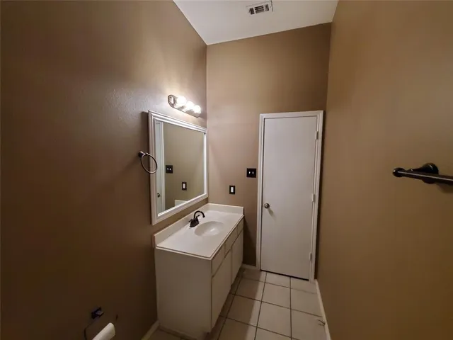 $1,895 | 6040 Stirrup Iron Drive, Fort Worth, TX 76179