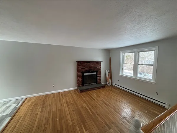 $3,200 | 24 Greenwood Drive, South Kingstown, RI 02879