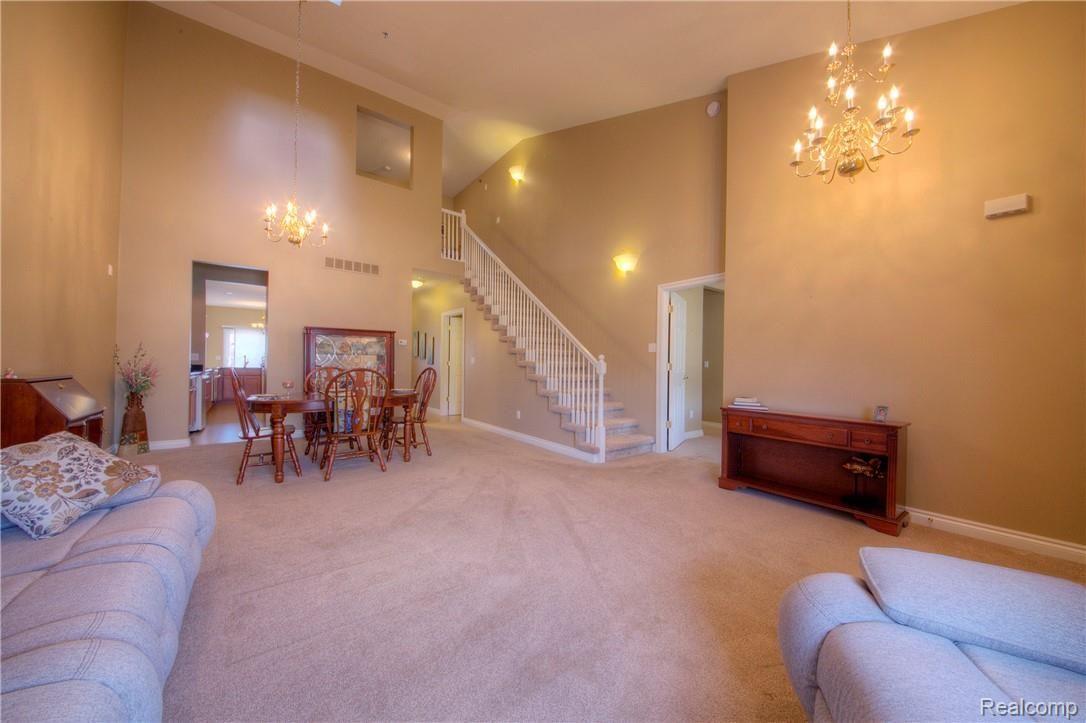 45916 South Stonewood Road Canton, MI 48187 - Photo 2 of 39 2 Family Room.jpg