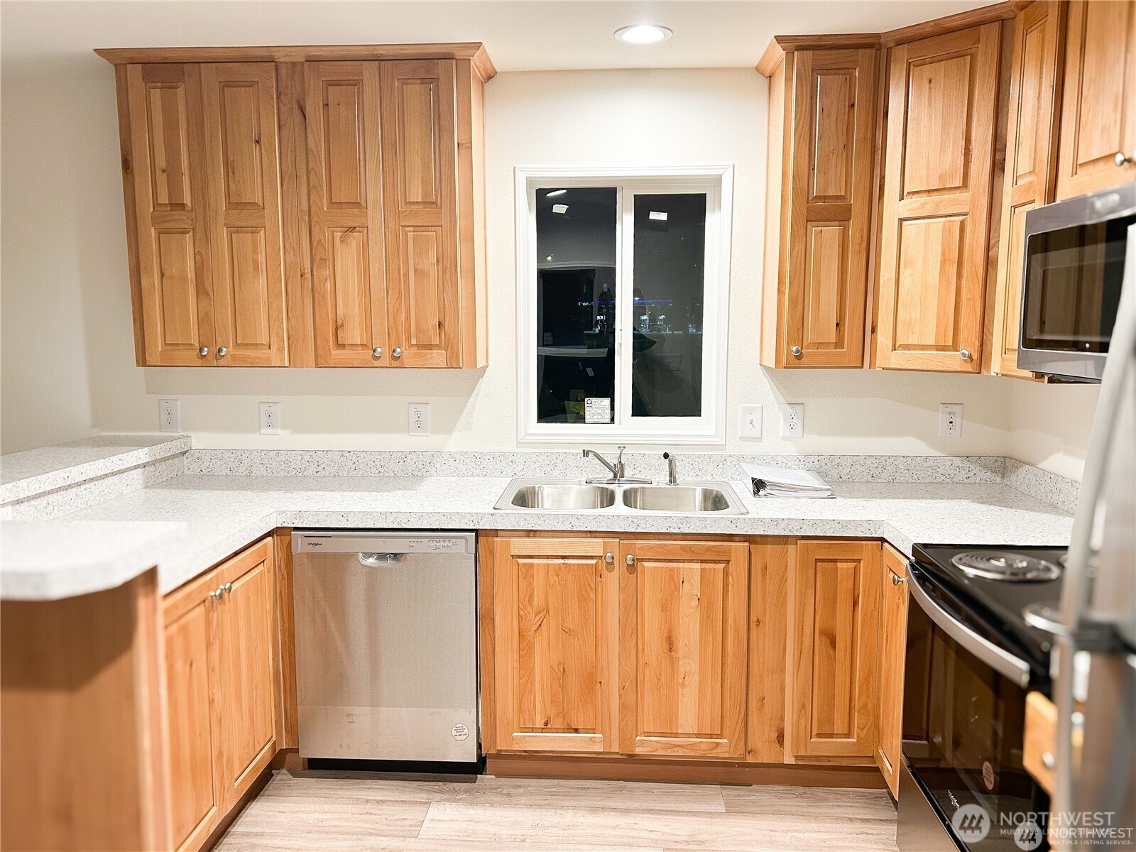 2010 Front Street, Unit 33 Lynden, WA 98264 - Photo 7 of 14