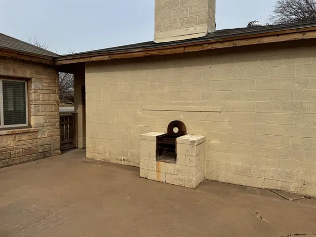 $265,000 | 2949 Buffalo Gap Road, Abilene, TX 79605