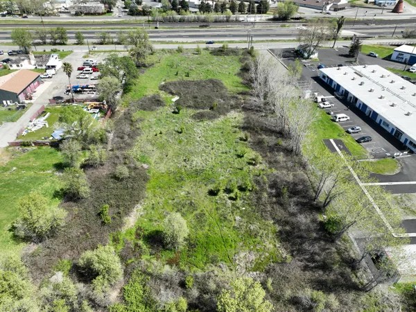 $65,000 | 5216 Westside Road, Redding, CA 96001