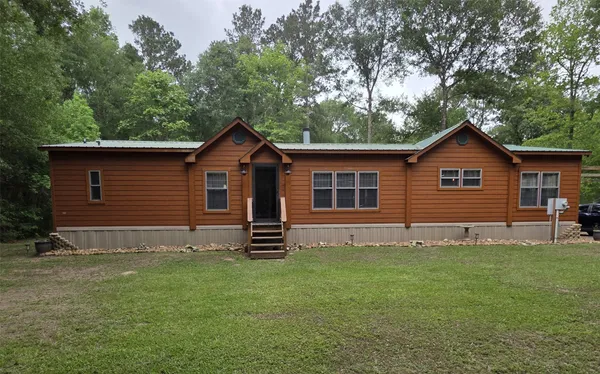 $1,975 | 21683 White Oak Drive, Conroe, TX 77306