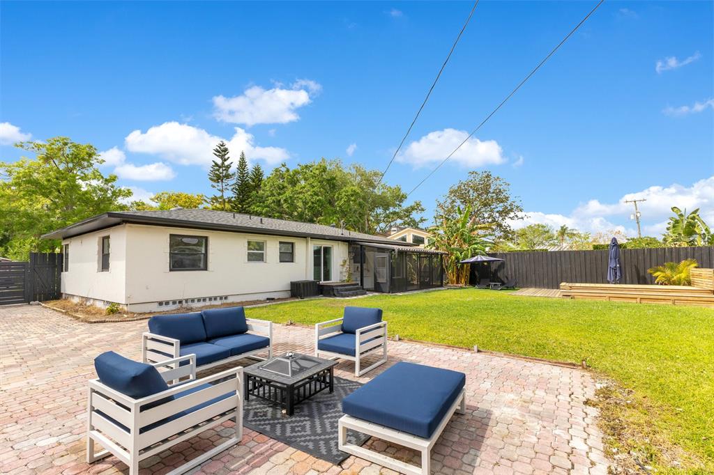 344 Starling Road Winter Park, FL 32789 - Photo 35 of 43 a view of a house with swimming pool and sitting area