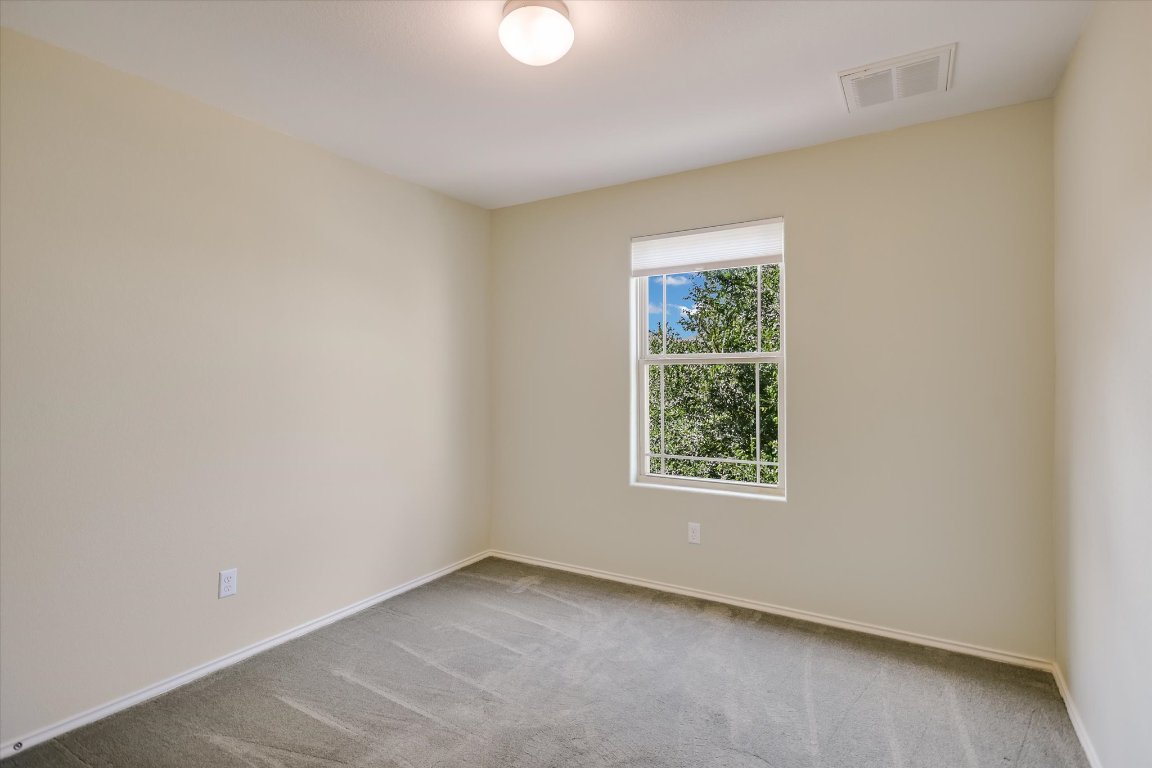6203 Aviara Drive Austin, TX 78735 - Photo 20 of 33 an empty room with a window
