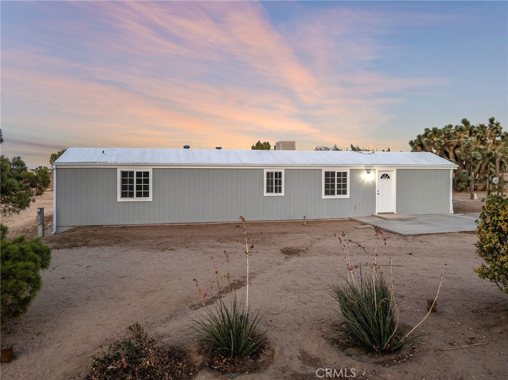 9561 Middleton Road Phelan, CA 92371 - Photo 23 of 30