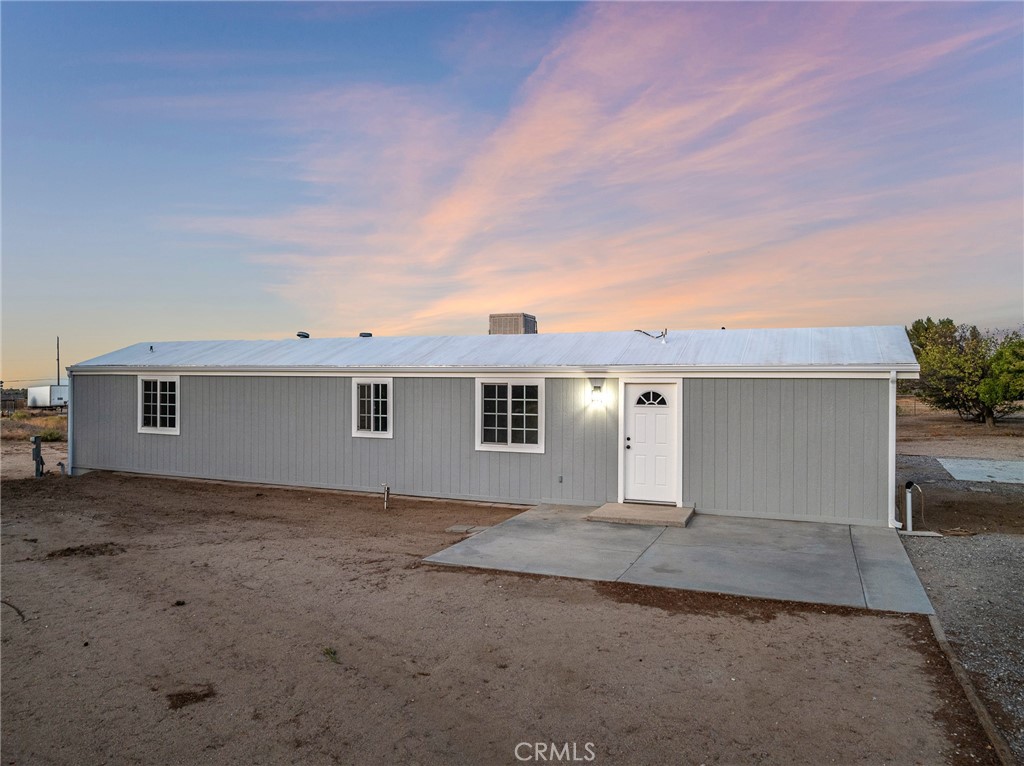 9561 Middleton Road Phelan, CA 92371 - Photo 24 of 30