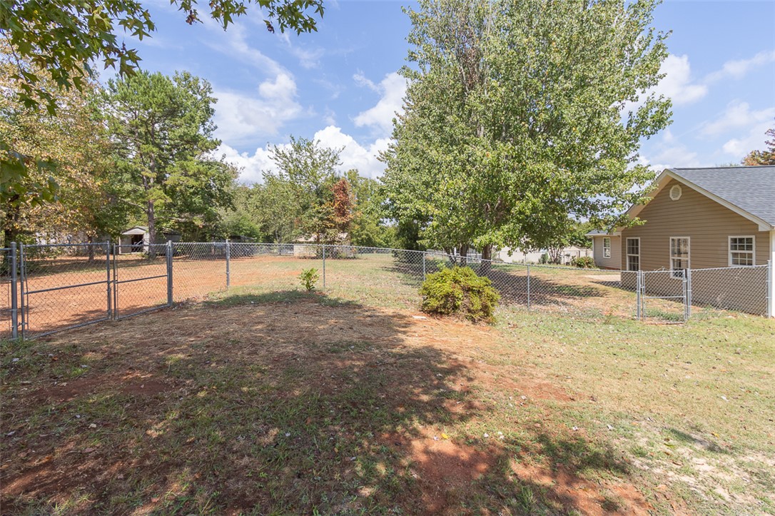 1015 Blumefield Road Anderson, SC 29625 - Photo 40 of 45 Gallery Image 40